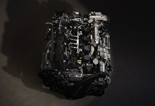 世界初の圧縮着火ガソリンエンジン「SKYACTIV-X」搭載車がいよいよ市場